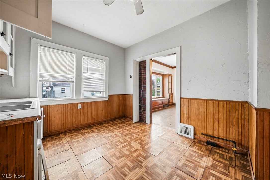 4697 E 85th Street Garfield Heights OH 44125