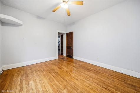 4697 E 85th Street Garfield Heights OH 44125
