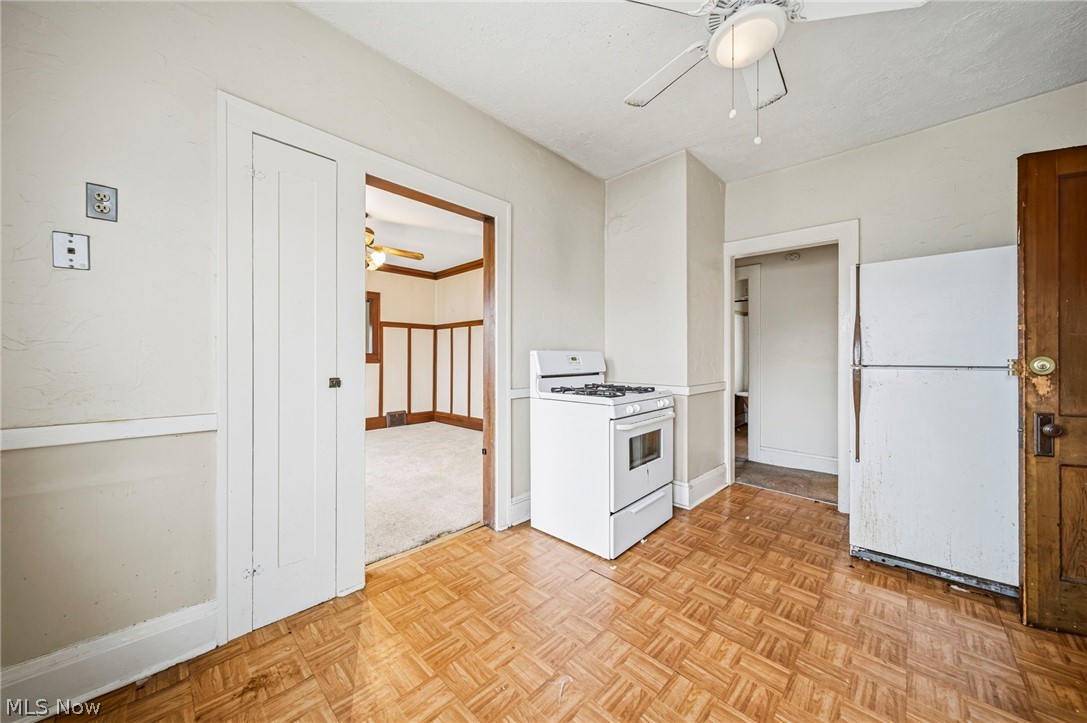 4697 E 85th Street Garfield Heights OH 44125