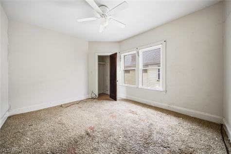 4697 E 85th Street Garfield Heights OH 44125