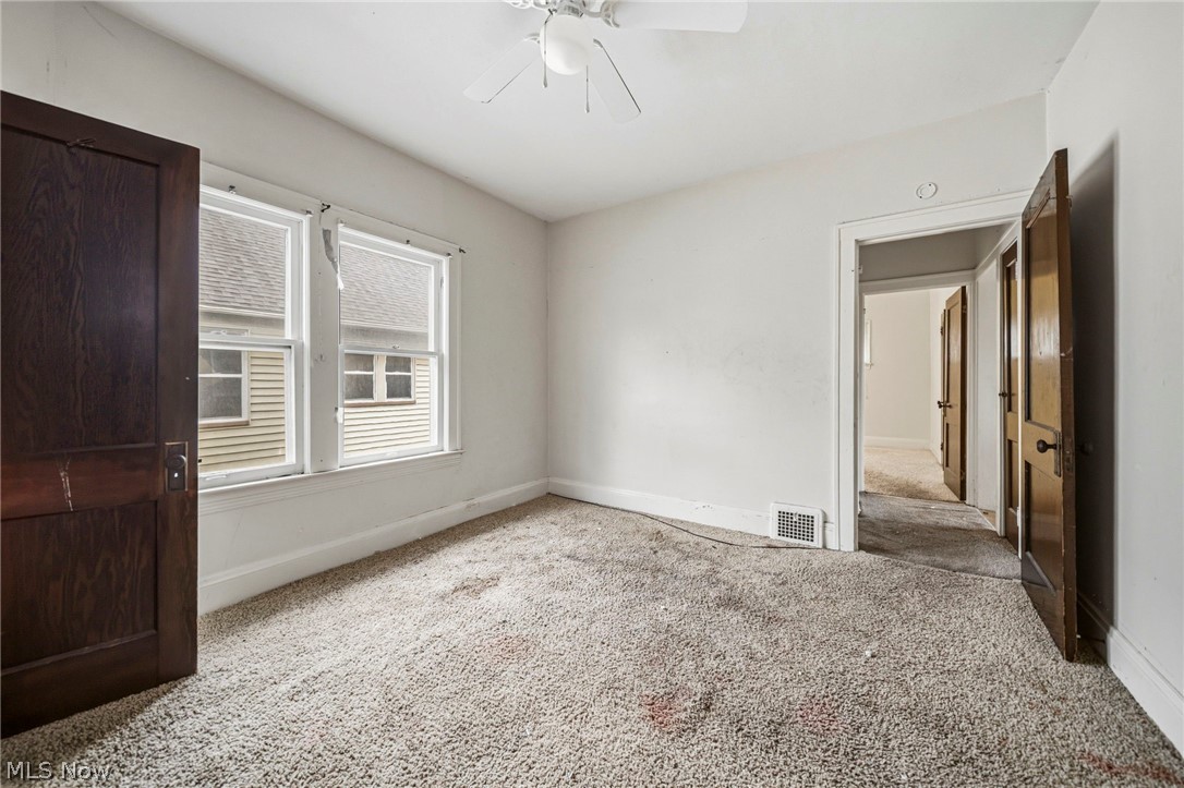 4697 E 85th Street Garfield Heights OH 44125