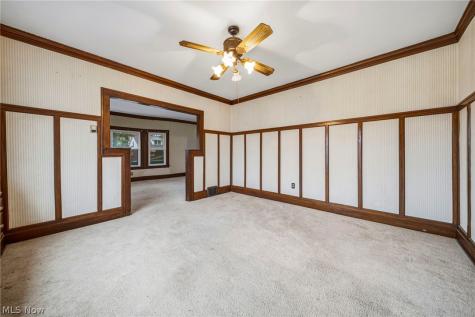 4697 E 85th Street Garfield Heights OH 44125