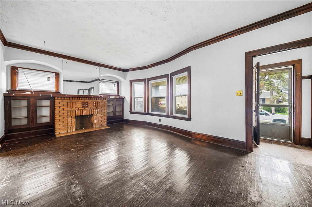 4697 E 85th Street Garfield Heights OH 44125