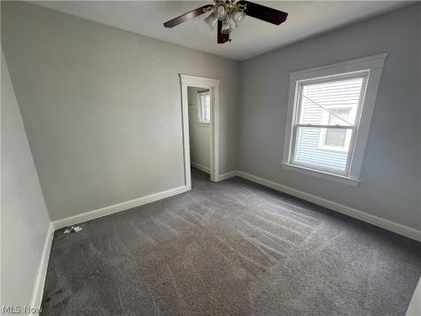 1363 Cranford Avenue Lakewood OH 44107