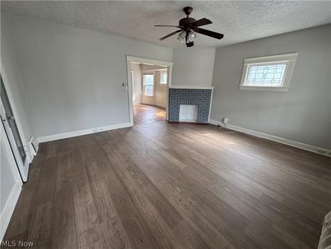 1363 Cranford Avenue Lakewood OH 44107