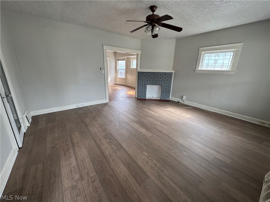 1363 Cranford Avenue Lakewood OH 44107