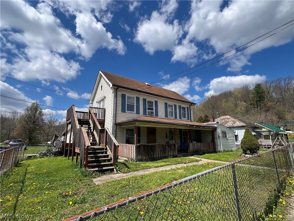 19 Locust Street Glouster OH 45732