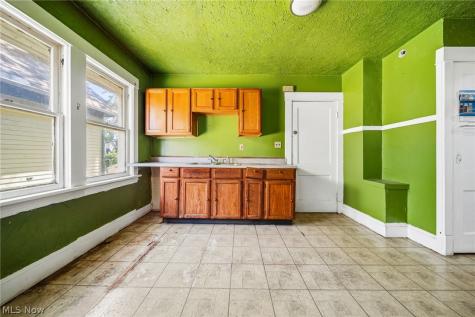 3123 E 94th Street Cleveland OH 44104