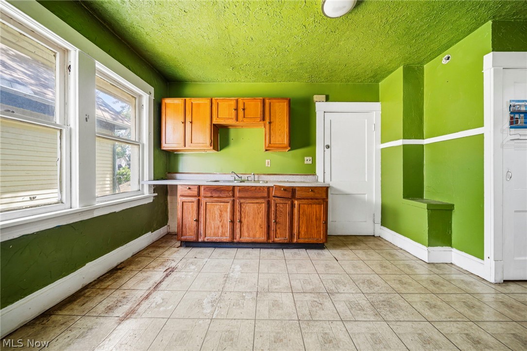 3123 E 94th Street Cleveland OH 44104