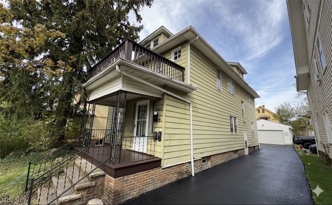 2201 Oakdale Road Cleveland Heights OH 44118