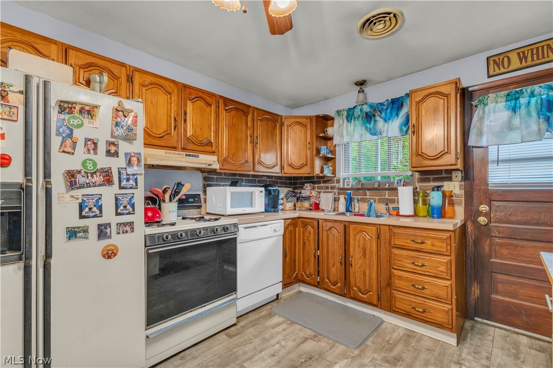 14185 Niagara Drive Strongsville OH 44136