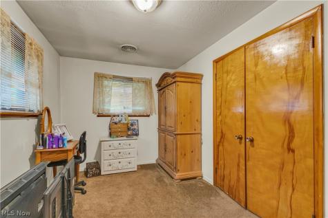 14185 Niagara Drive Strongsville OH 44136