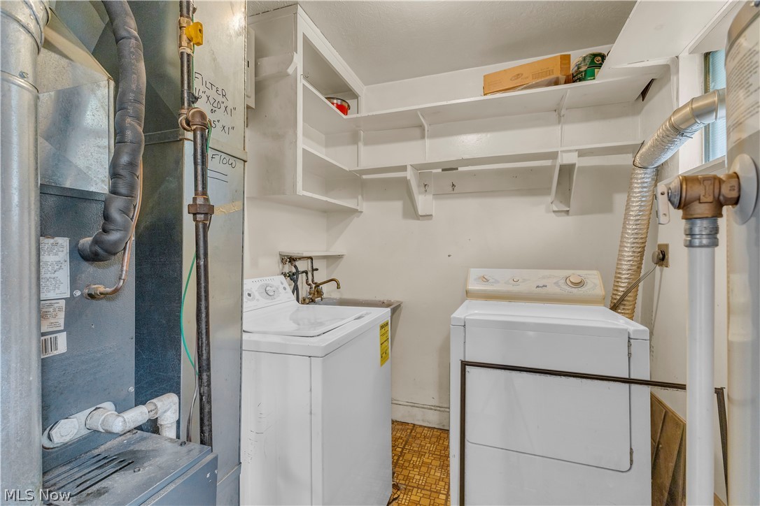 14185 Niagara Drive Strongsville OH 44136