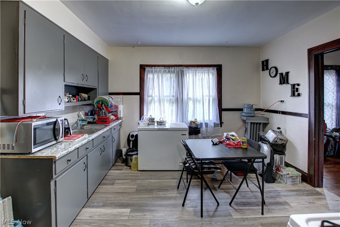 719 E 157th Street Cleveland OH 44110