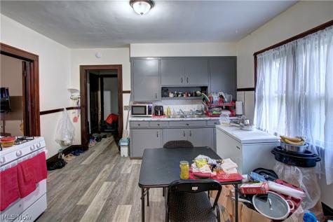 719 E 157th Street Cleveland OH 44110