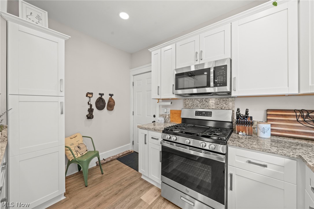3710-3712 Pershing Avenue Parma OH 44134