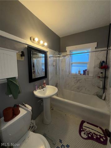 3389 W 125th Street Cleveland OH 44111