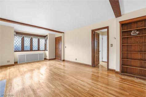 3670 Winchell Road Shaker Heights OH 44122