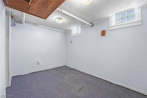 3670 Winchell Road Shaker Heights OH 44122
