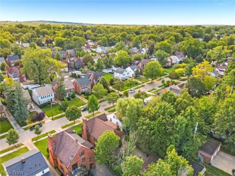 3670 Winchell Road Shaker Heights OH 44122