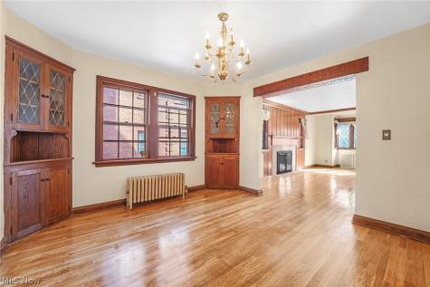 3670 Winchell Road Shaker Heights OH 44122