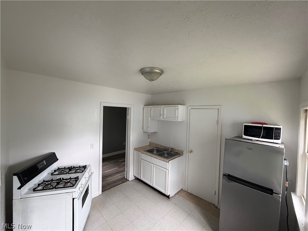 3317 W 50th Street Cleveland OH 44102