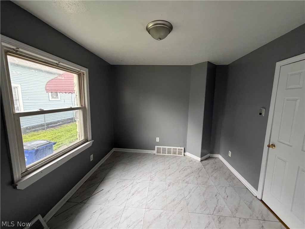 3317 W 50th Street Cleveland OH 44102
