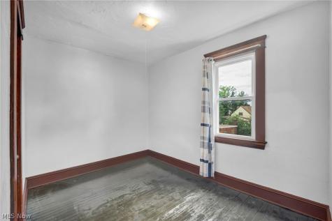 3612 Daisy Avenue Cleveland OH 44109