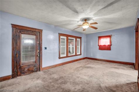 3612 Daisy Avenue Cleveland OH 44109