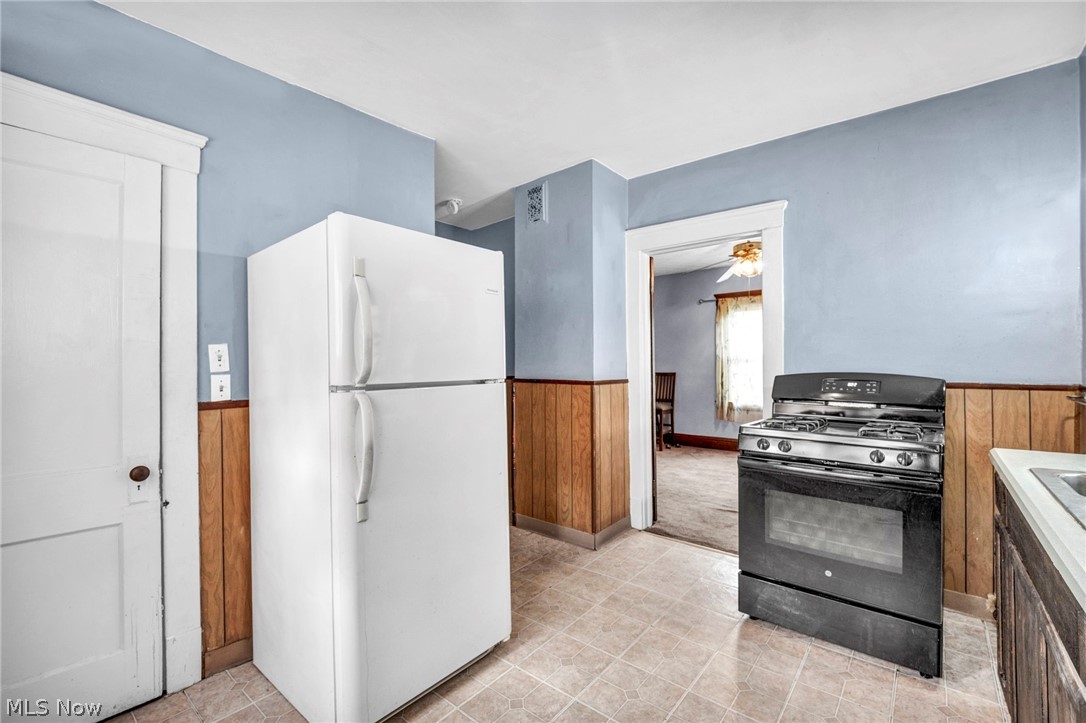 3612 Daisy Avenue Cleveland OH 44109