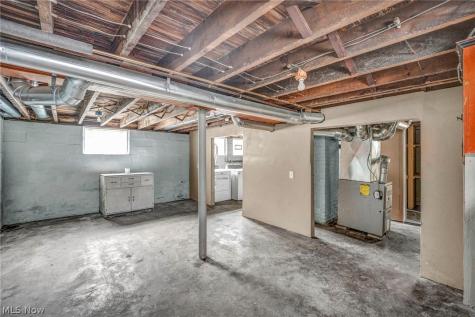 3612 Daisy Avenue Cleveland OH 44109