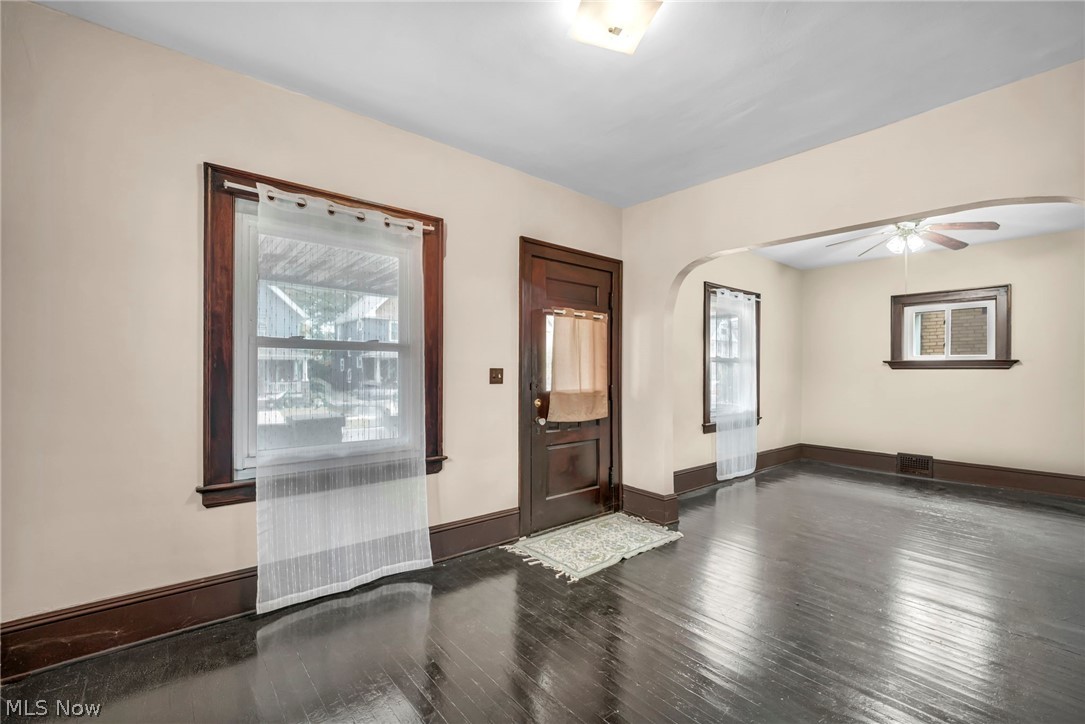 3612 Daisy Avenue Cleveland OH 44109
