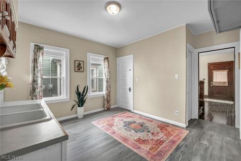 3612 Daisy Avenue Cleveland OH 44109
