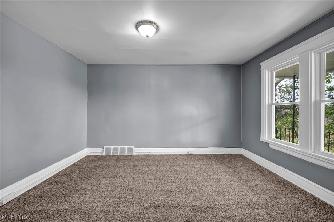 1641 E 70th Street Cleveland OH 44103