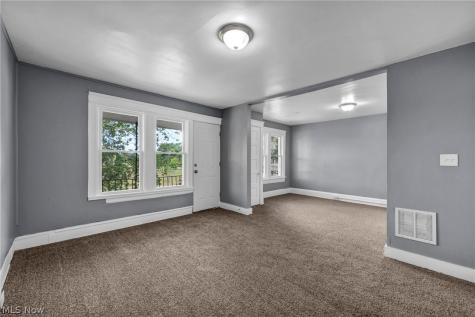 1641 E 70th Street Cleveland OH 44103