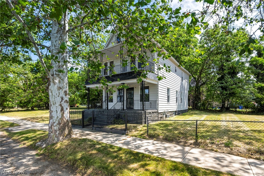 1641 E 70th Street Cleveland OH 44103