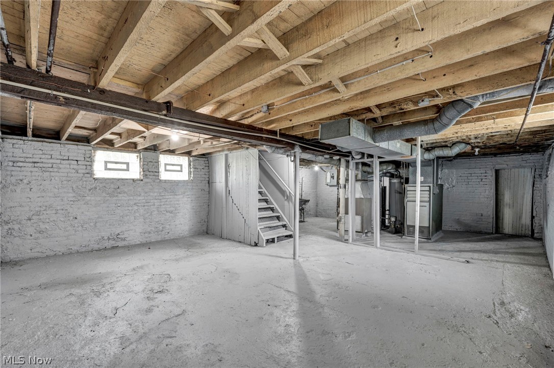 1641 E 70th Street Cleveland OH 44103
