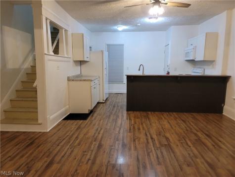 71-73 NW 6th Street Barberton OH 44203