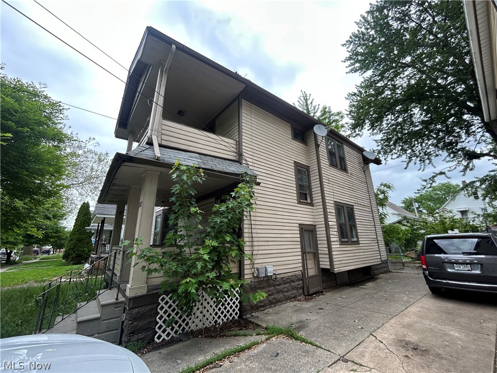 3885 W 20th Street Cleveland OH 44109