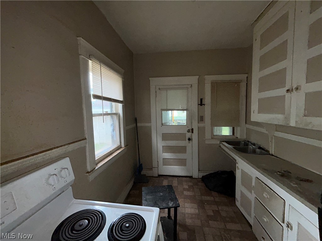 3885 W 20th Street Cleveland OH 44109
