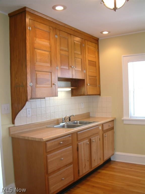 13832-34 Clifton Boulevard Lakewood OH 44107