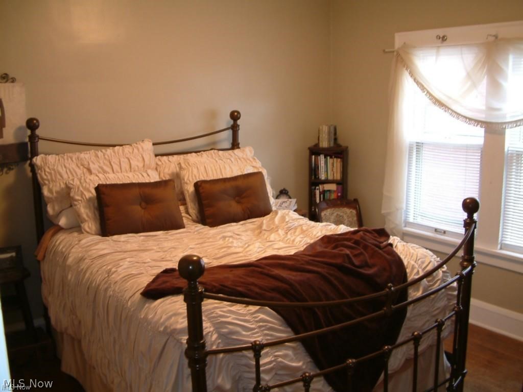13832-34 Clifton Boulevard Lakewood OH 44107