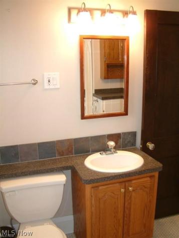 13832-34 Clifton Boulevard Lakewood OH 44107
