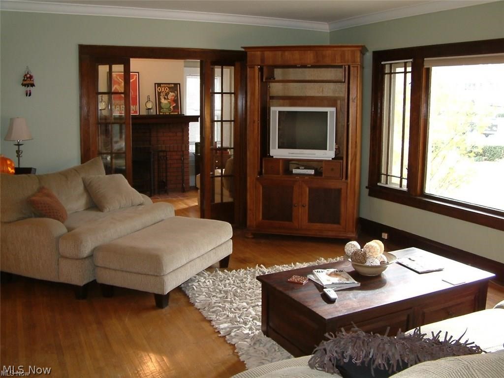 13832-34 Clifton Boulevard Lakewood OH 44107