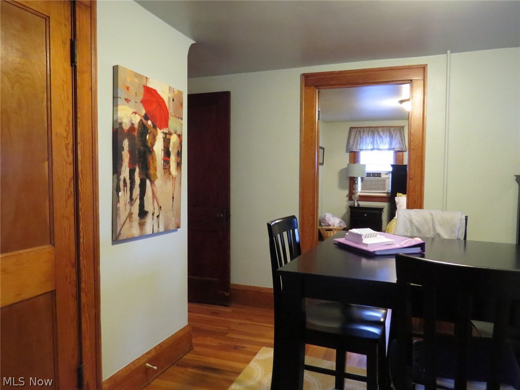 13832-34 Clifton Boulevard Lakewood OH 44107