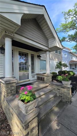 13832-34 Clifton Boulevard Lakewood OH 44107
