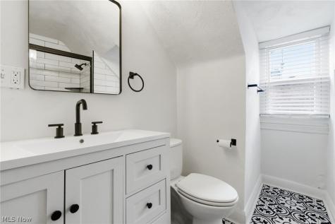 3326 East Overlook Road Cleveland Heights OH 44118