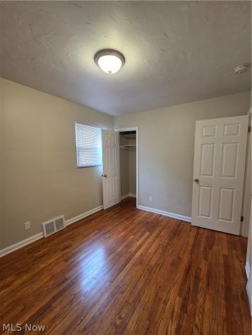 472 E 222nd Street Euclid OH 44123