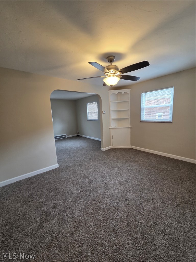 472 E 222nd Street Euclid OH 44123