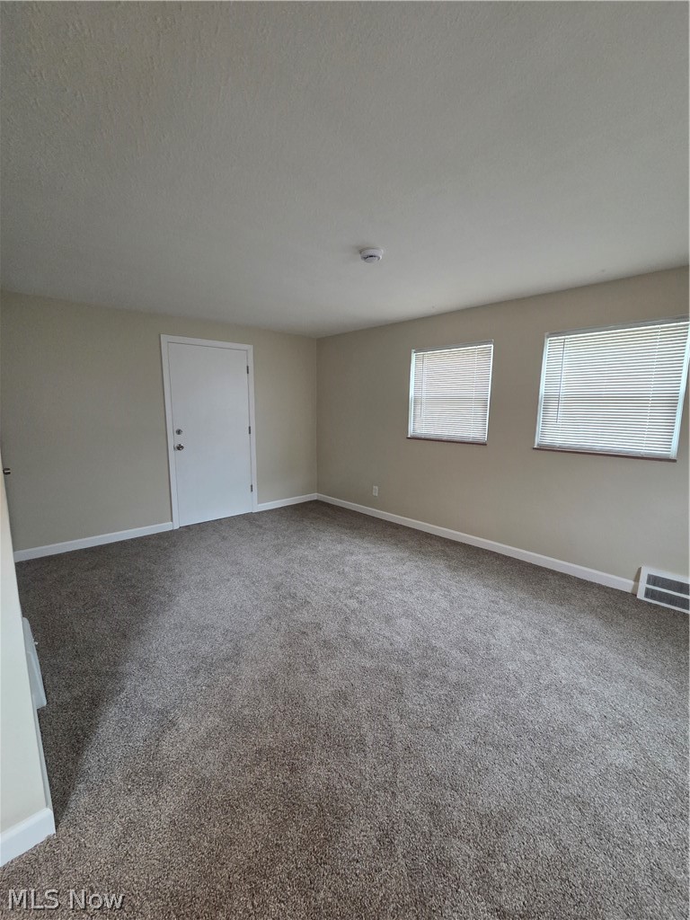 472 E 222nd Street Euclid OH 44123